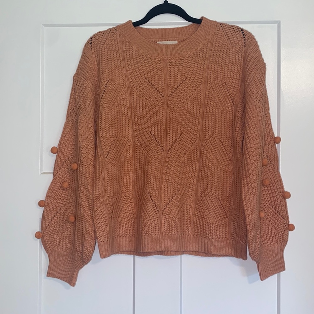 Coral detailed sweater size medium